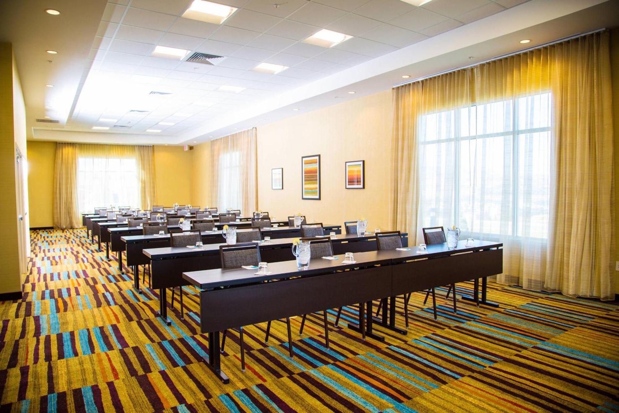 Fairfield Inn & Suites By Marriott Pocatello Bagian luar foto